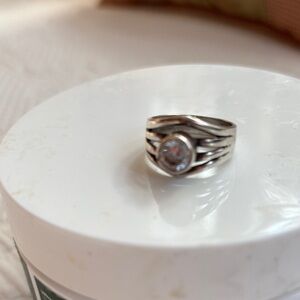 Sterling Silver marked 925 ring with bezel look diamond